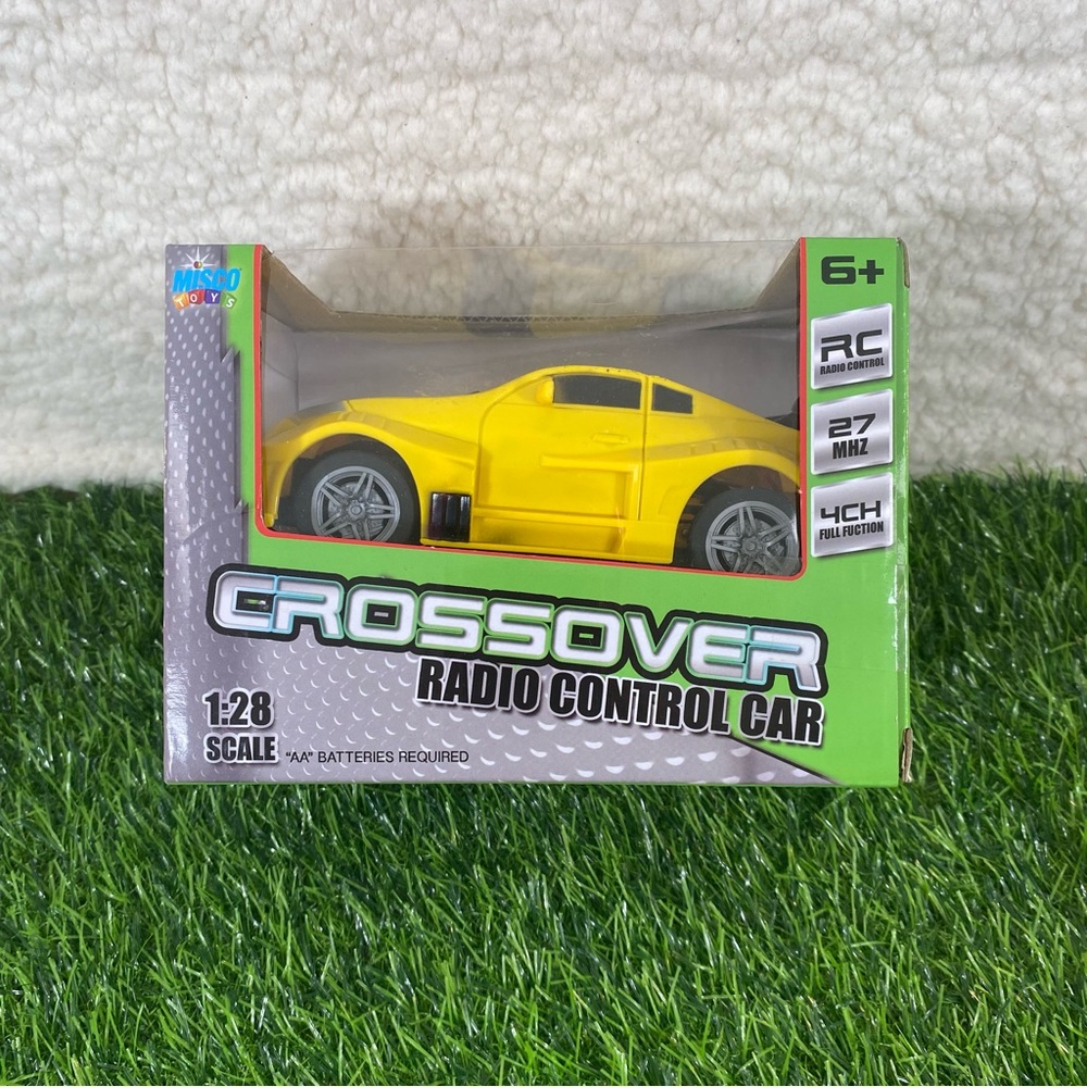 Misco Toys Crossover Radio Control Car with 4CH 1:28 Scale Yellow